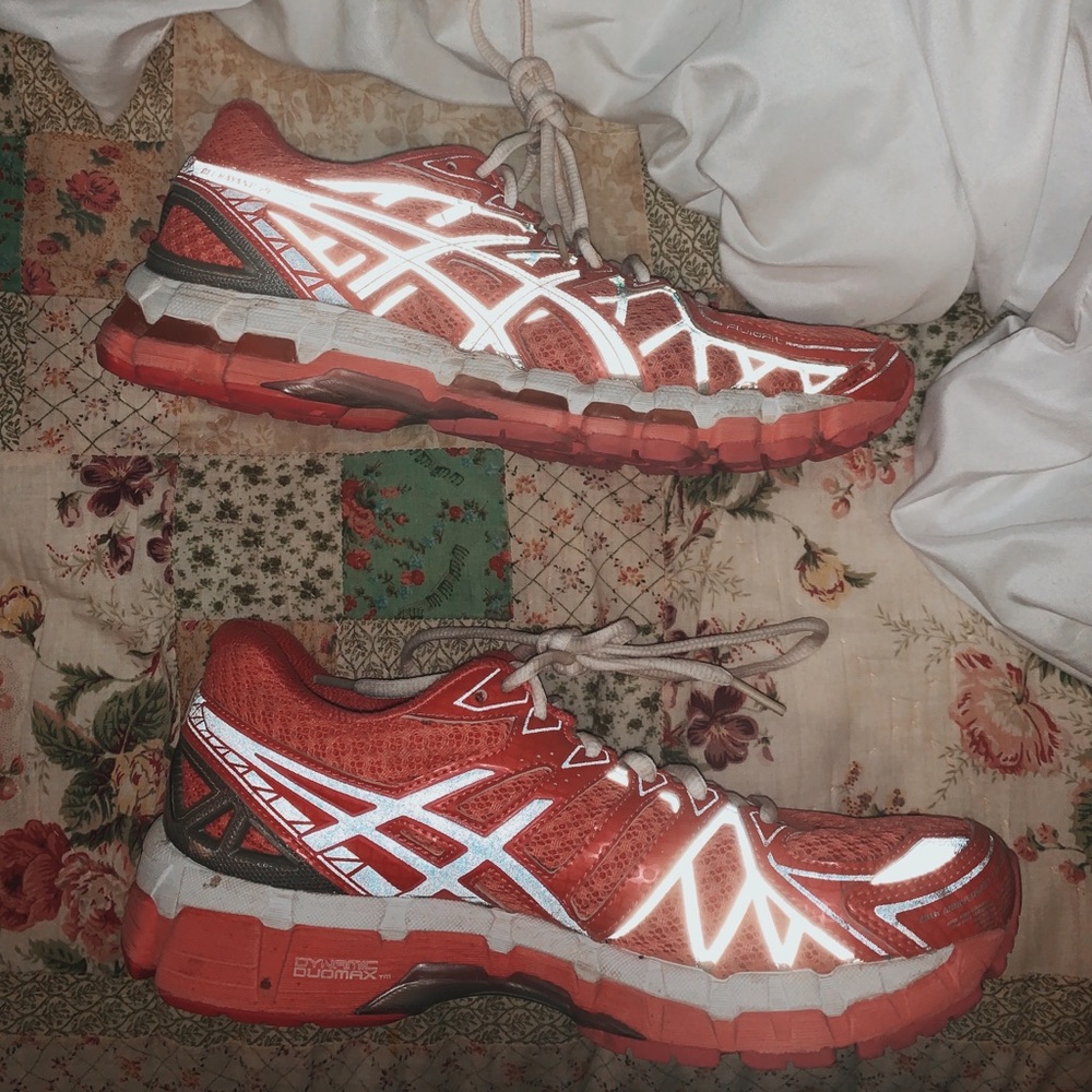 volleyball/ running shoes